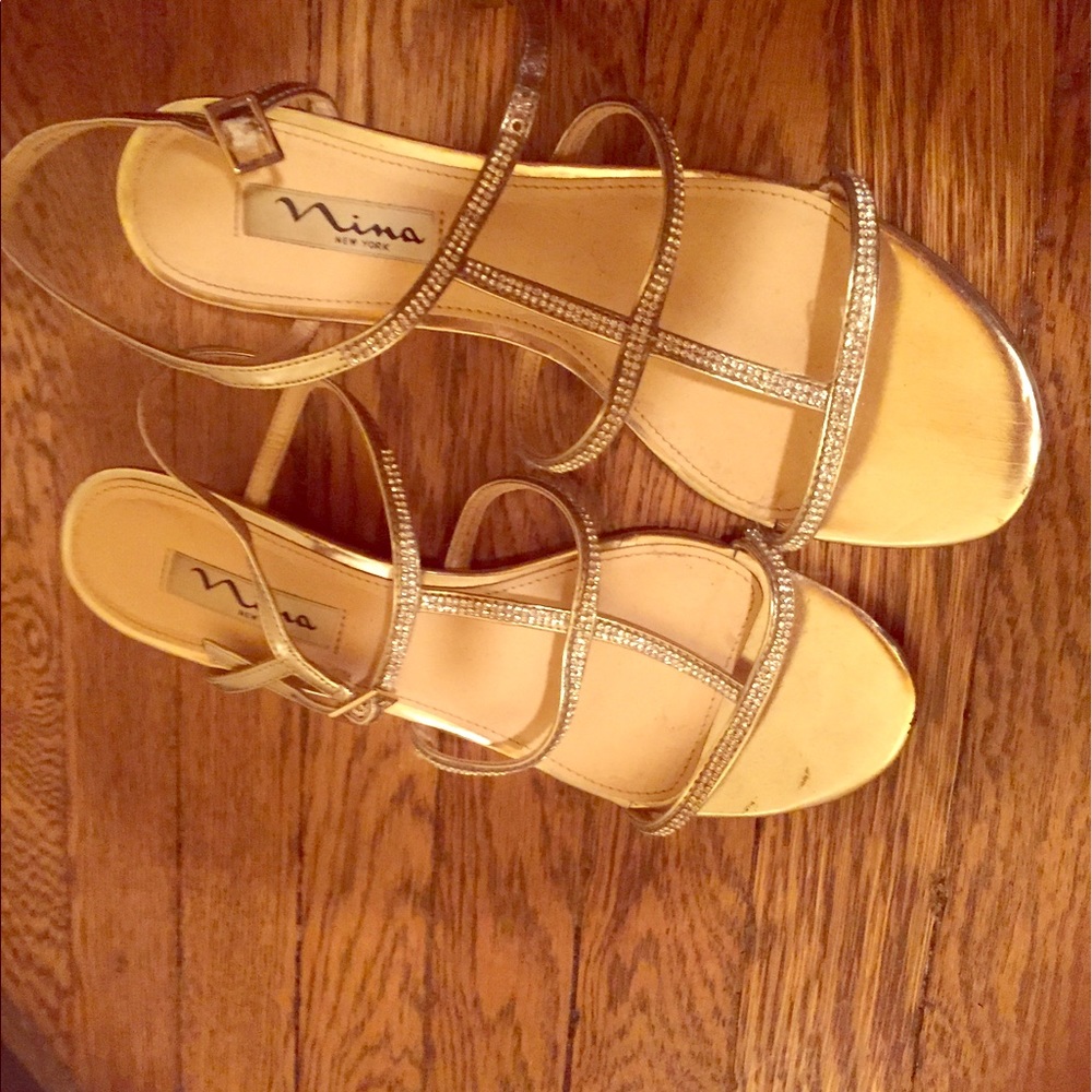 Nina New York wedges