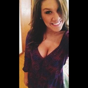 Meet your Posher, Hayley