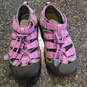 Girls Keen sandals