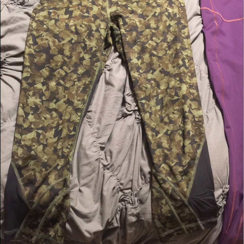 CAMO Lululemon Leggings