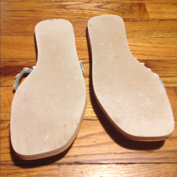 Sea Shell Turquoise Sandals - Picture 3 of 3