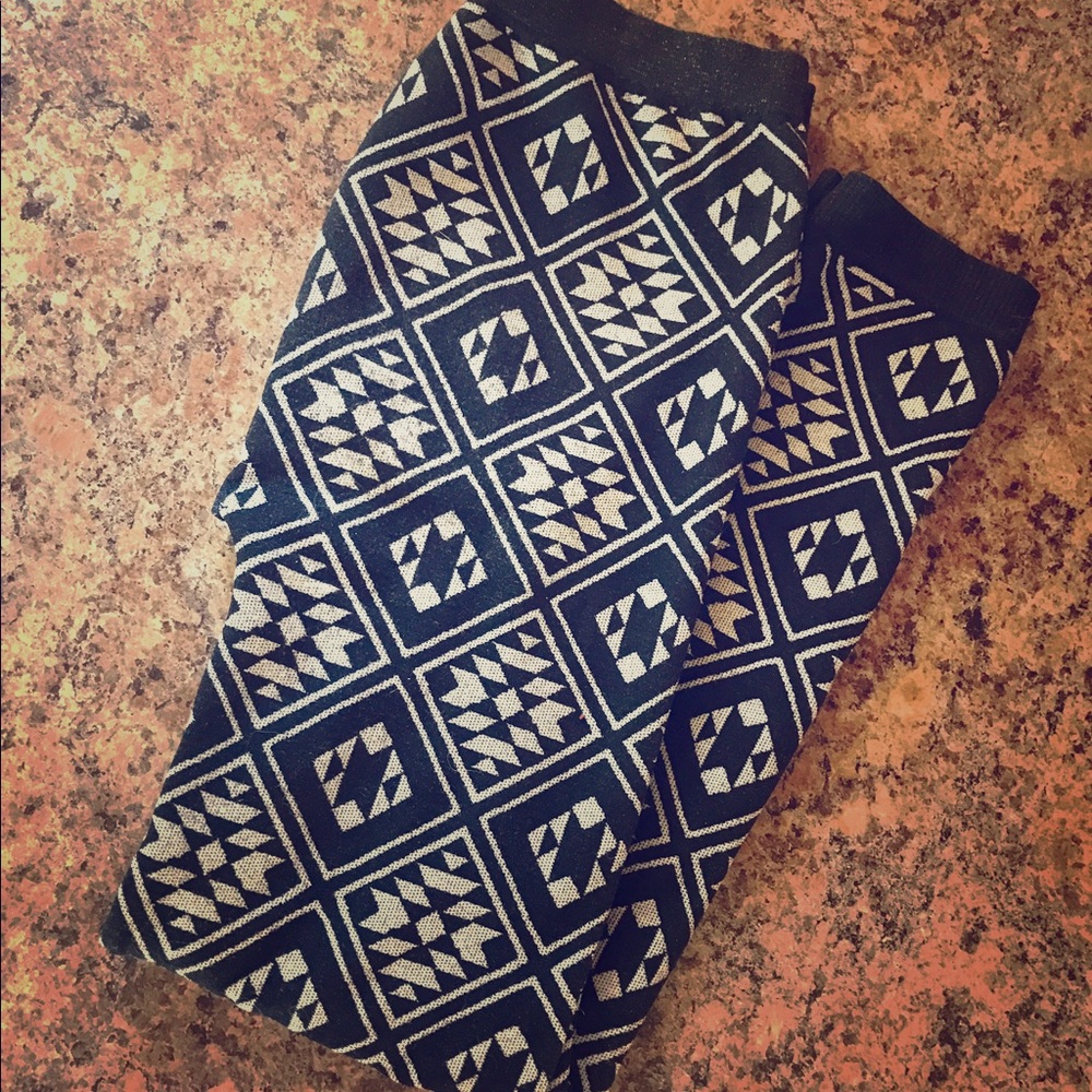 Girl's Tribal Print Leggings