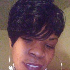 Meet your Posher, Keisha