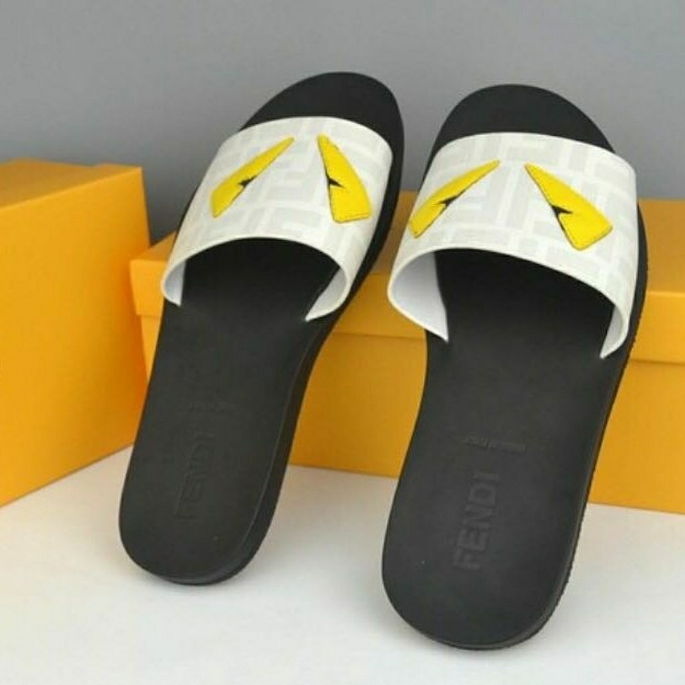 Meet your Posher, Dilenia