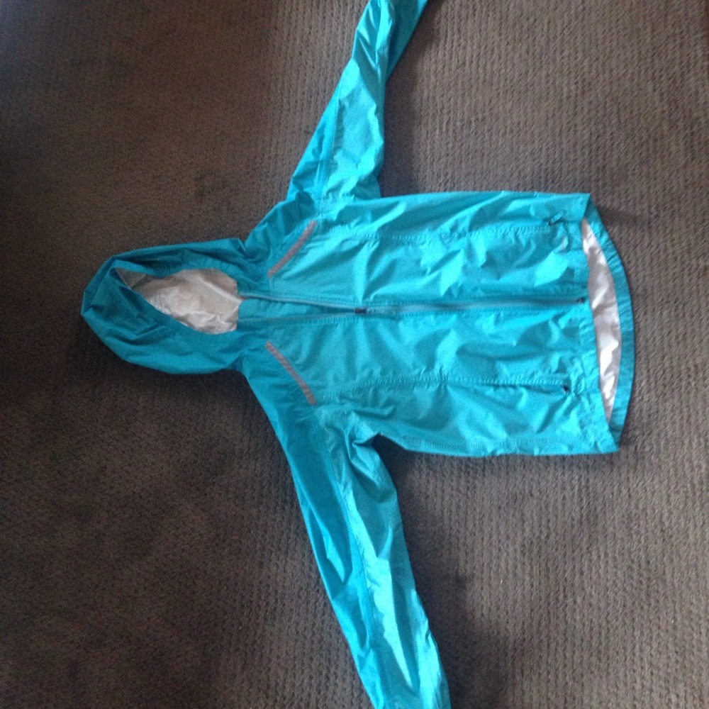 L.L.Bean 15-16 great condition rain coat