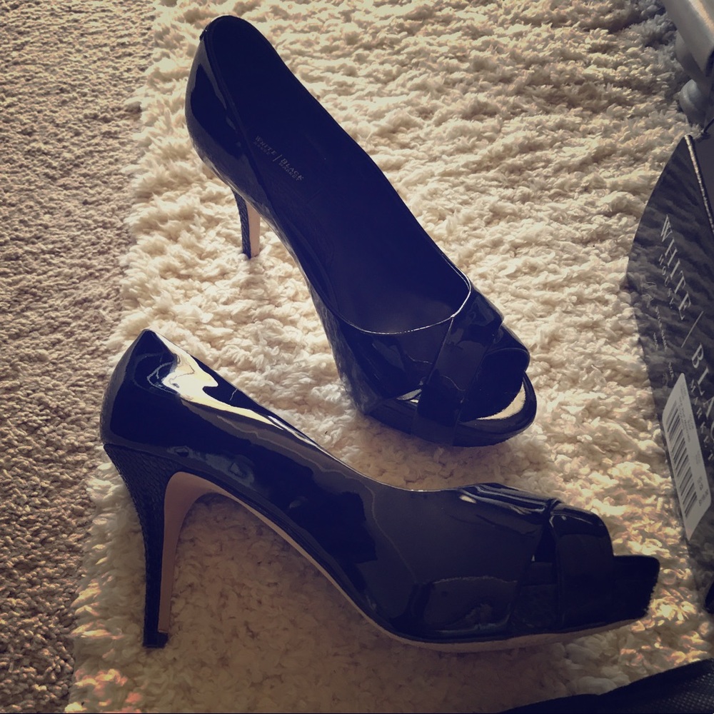 White House Black Market peep toe heels