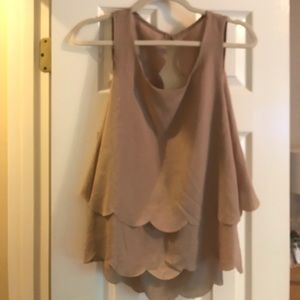 sleeveless blouse