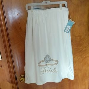 Wrap up bridal robe by VP