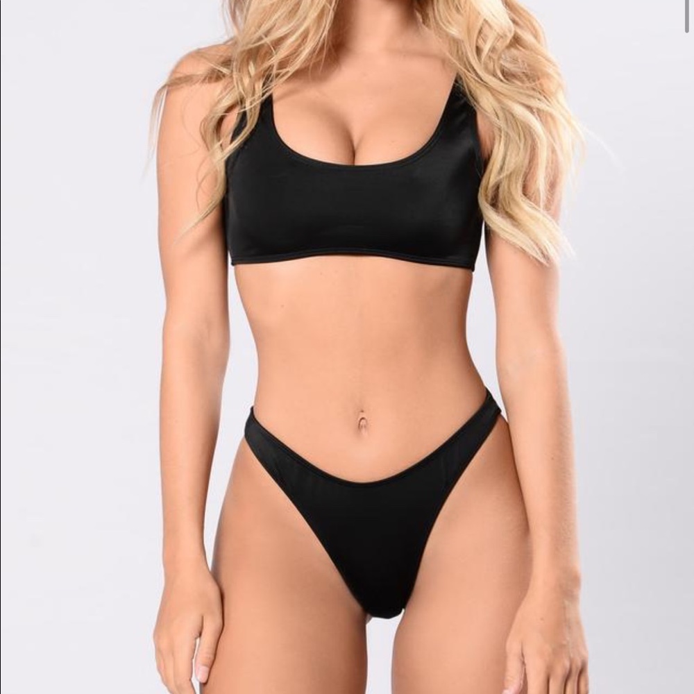 NWT calling all angels fashion nova bikini set