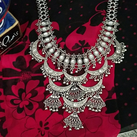 💟 HP💟BOHO METAL STATEMENT NECKLACE - Picture 2 of 3