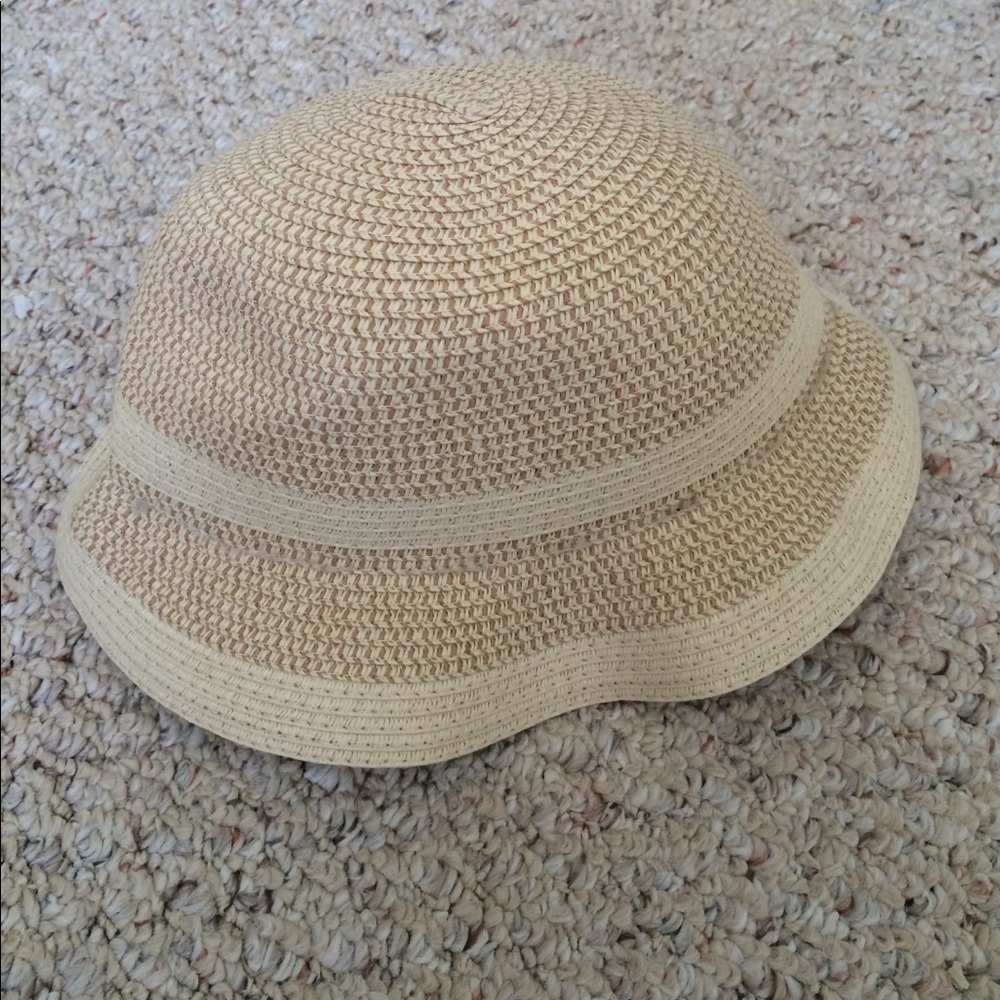 Dress Barn straw hat