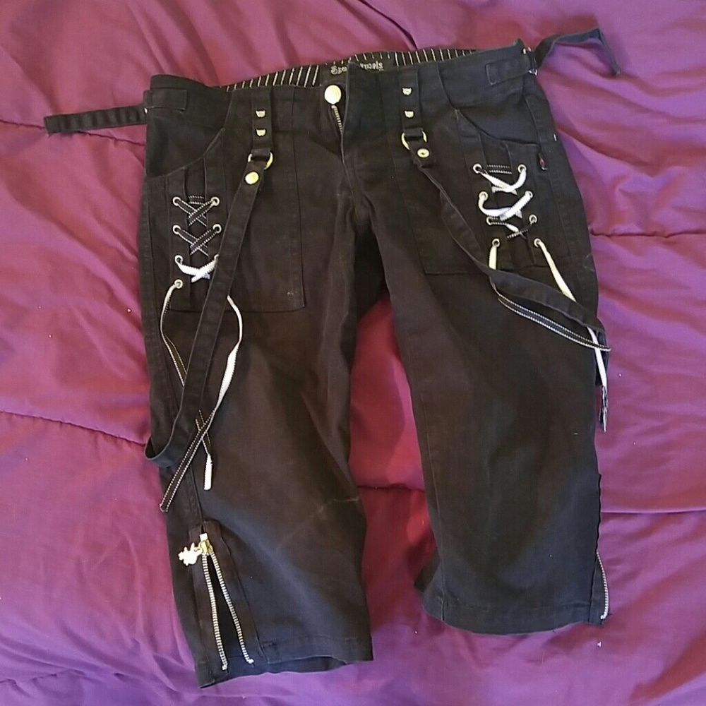 Tripp Skelanimals Capris