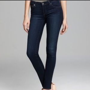 GONE @ 11:59pm✨AG The Leggings Super Skinny Fit