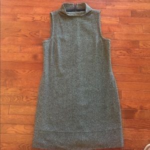 Sleeveless Banana Republic Dress