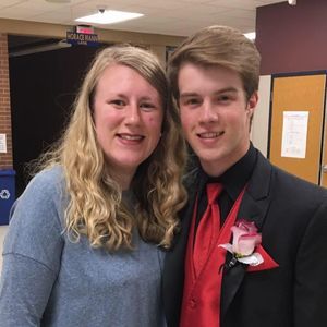 Meet your Posher, Dawn