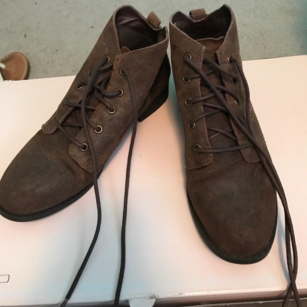 Steve Madden booties