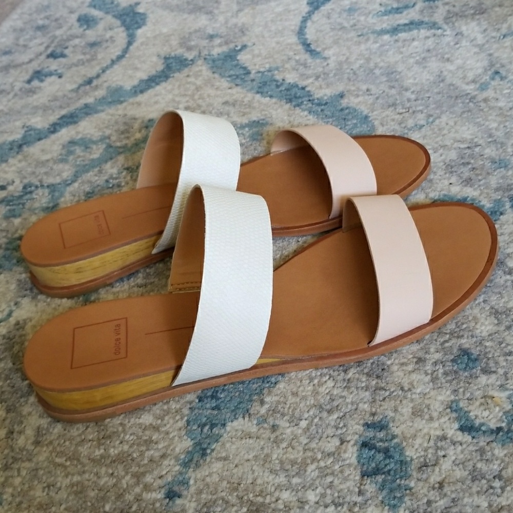 Dolce Vita Pris Wedge Sandal