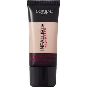 L'Oréal Infallible Pro-Matte 24HR Foundation--102
