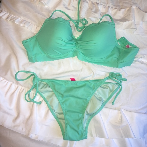 Victoria's Secret Mint Bikini Set - Picture 1 of 3