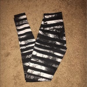 Lululemon workout pants