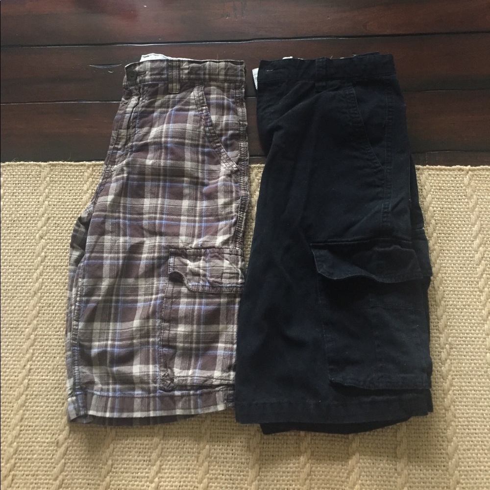 Old Navy cargo shorts