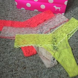 New Victoria Secret Lacies Thongs O/S