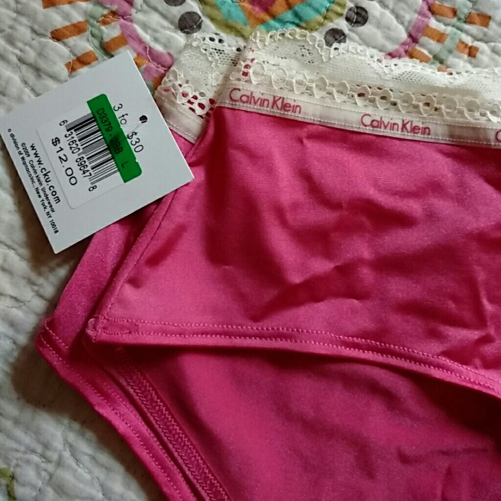 Calvin Klein Underwear Lg. NWT