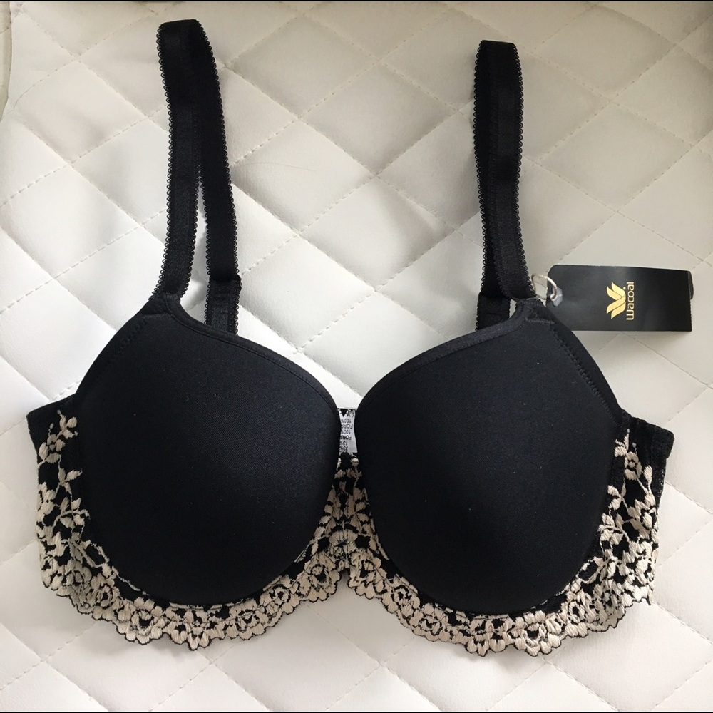 NWT Wacoal underwire bra 36C