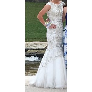 Sherri Hill Dress 21051