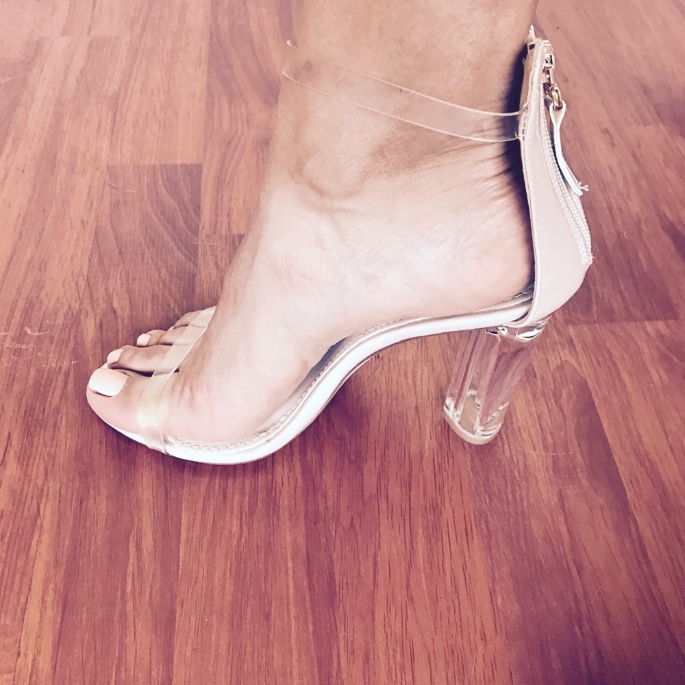 Strap heels