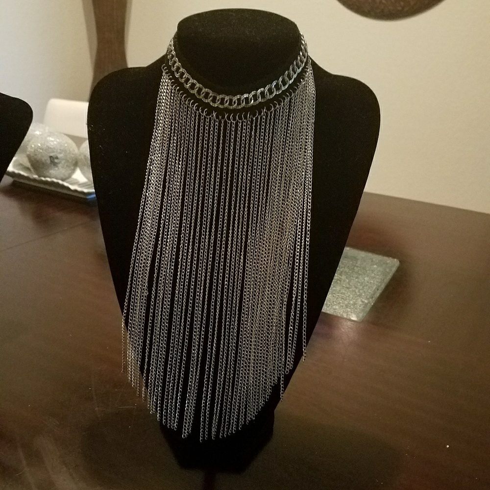 Beautiful unique choker