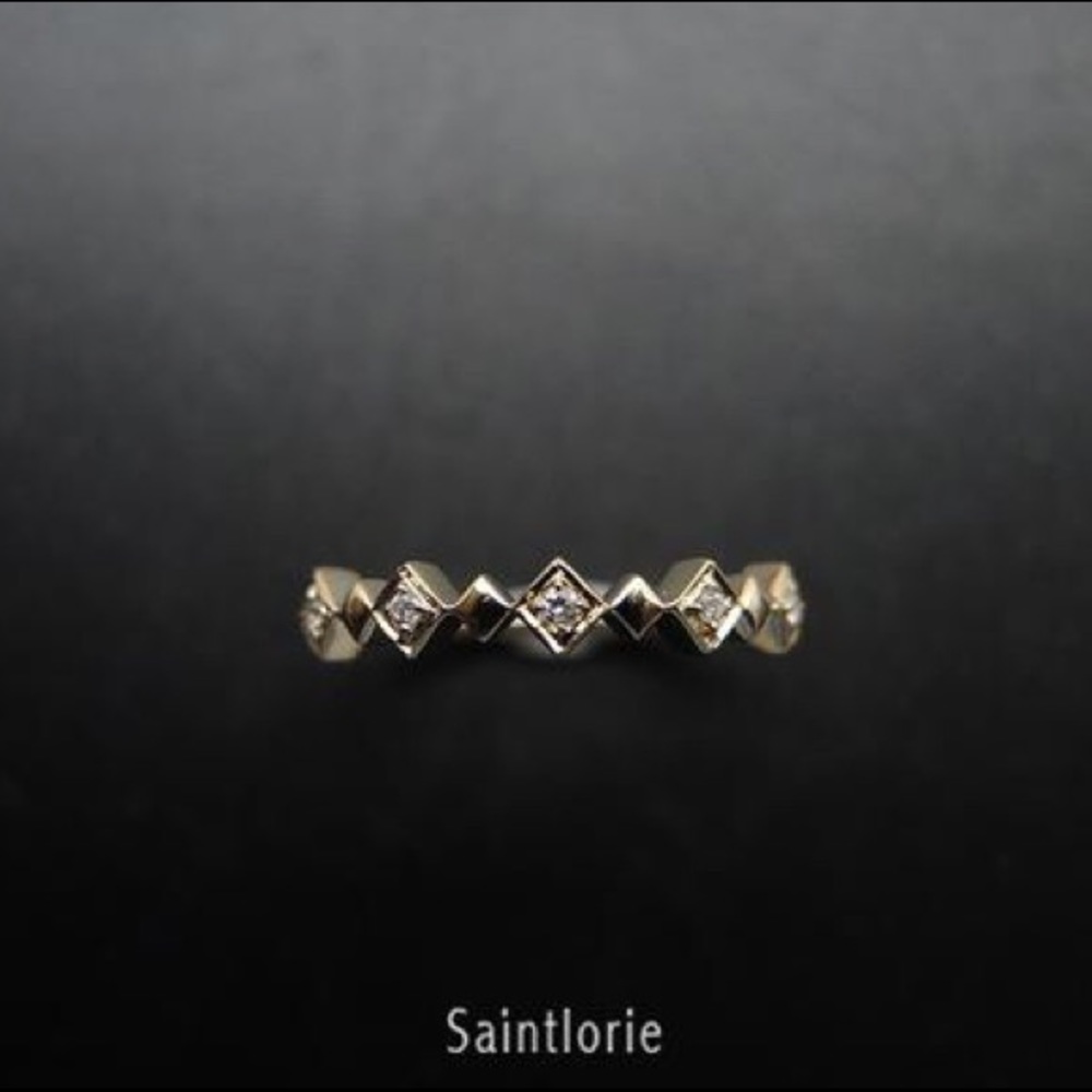 0.025 Carat Diamond Band