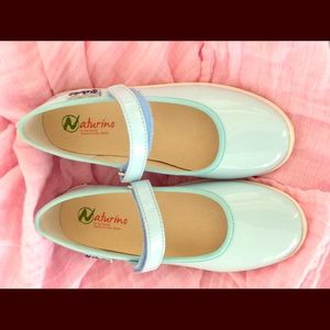 Naturino light blue kids shoes