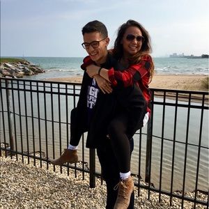 Meet your Posher, Amanda