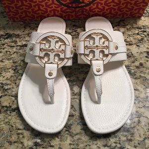 Tory Butch Amanda Flat Sandal (White)
