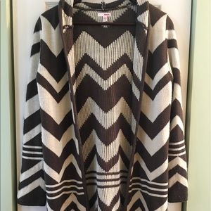 Bongo brand brown and white open sweater m
