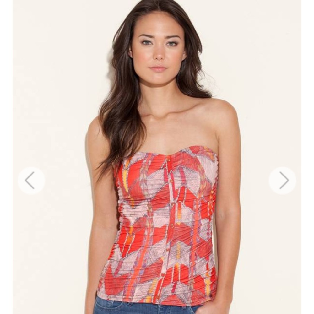 Guess - CAMARA TUBE TOP – CHEVRON PRINT