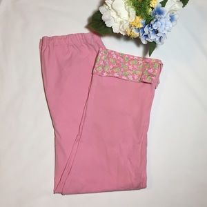 Rare Lilly Pulitzer capris pineapple passion.