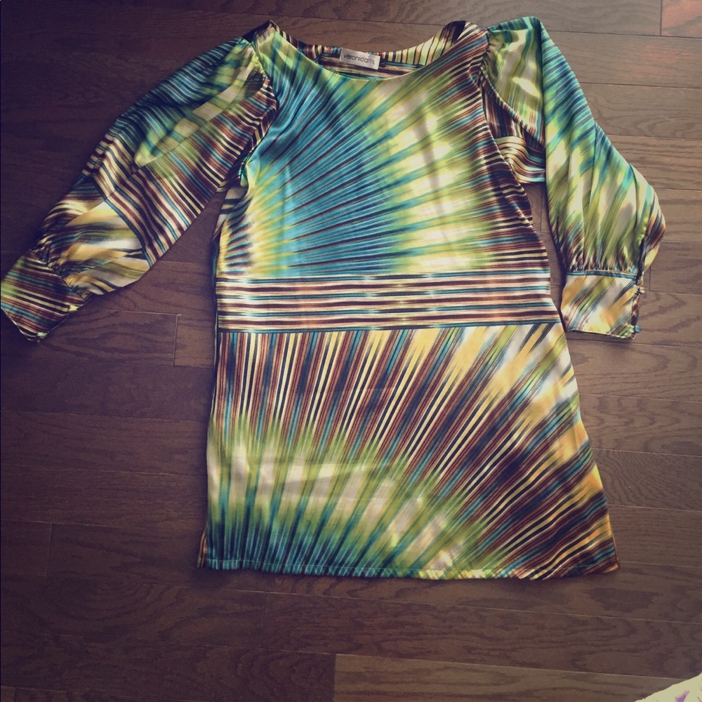 Colorful, long sleeve, Mini shift dress!