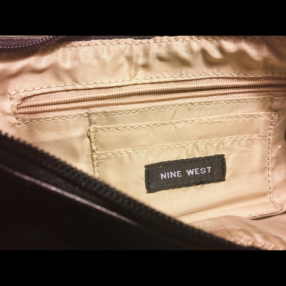Nine West Black Leather Shoulder Purse - Picture 2 of 4