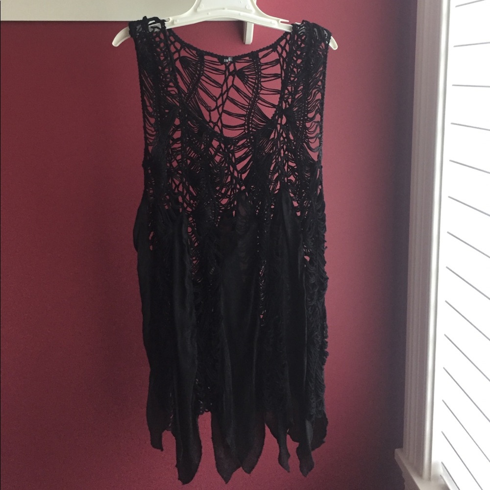 Free People - black crotchet tank