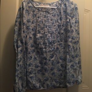 🚛 5/$25 moving sale! Floral long sleeve blouse