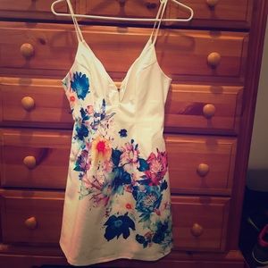 Adorable spring/ summer dress
