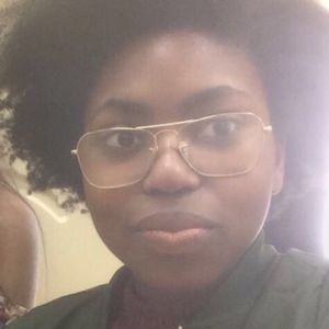 Meet your Posher, Ebony