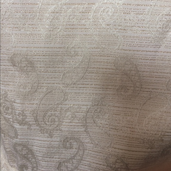 Beautiful medium gold and ivory strapless dress - Picture 3 of 6