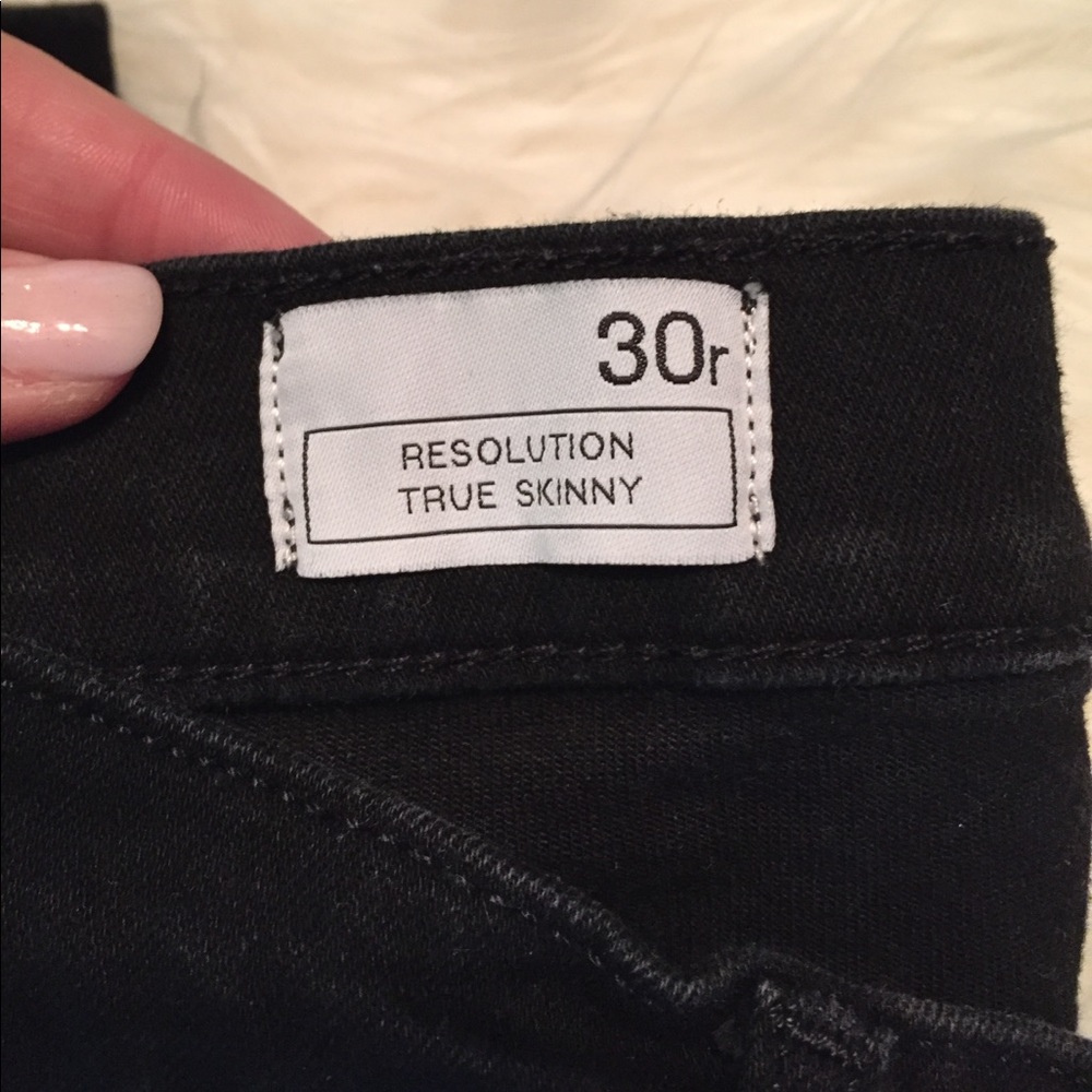 Black skinny jeans