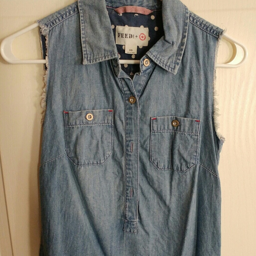 Sleeveless soft denim shirt