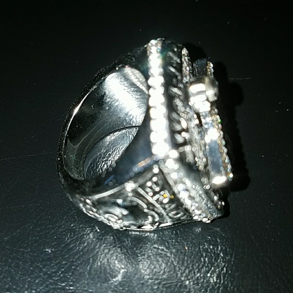 MENS RING - Picture 2 of 3