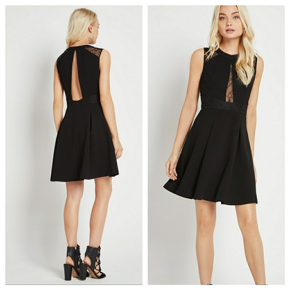 💚New BCBGeneration Lace Trimmed Fit & Flare Dress - Picture 5 of 7