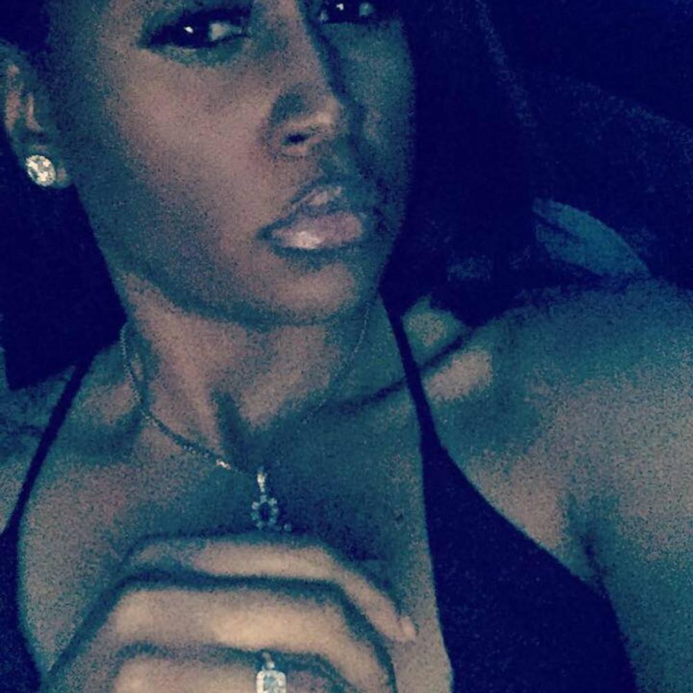 Meet your Posher, Sczeny